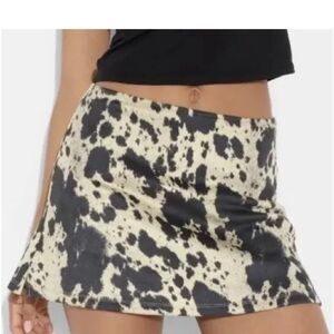 wild fable Cow-Print Mini Skirt - Black & Cream